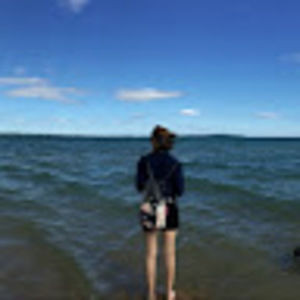 Meet your Posher, Olivia